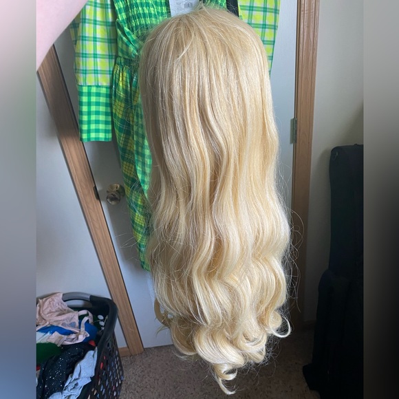 INH Hair Paris Wig - Picture 5 of 12